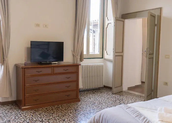 Palazzo Marini Apartamento *